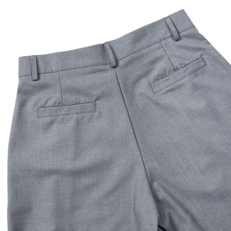 Bermudas de corte holgado con doble pliegue