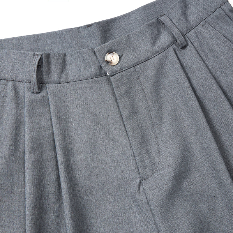 Bermudas de corte holgado con doble pliegue