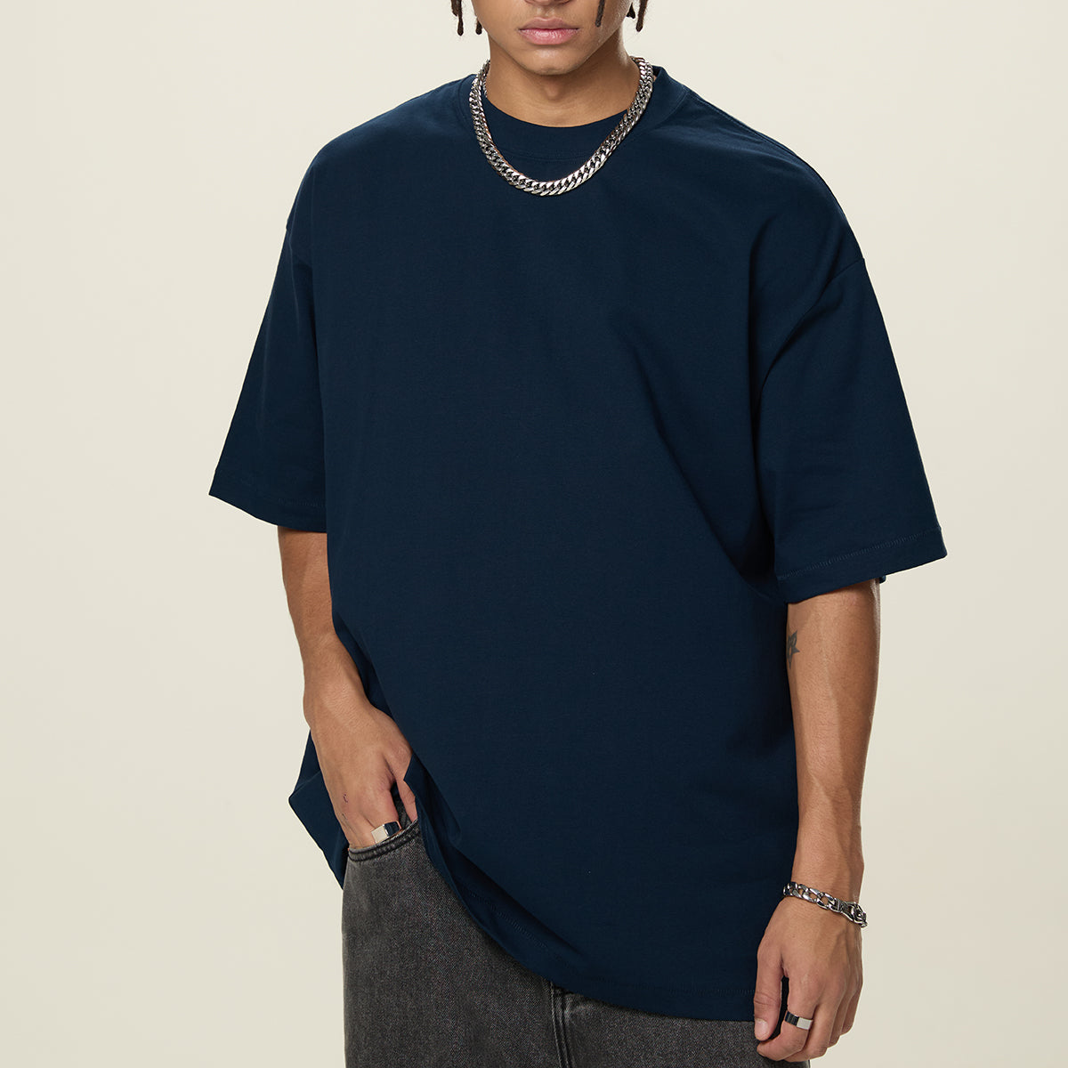 Solid Color Crew Neck Basic Tee 7.2oz