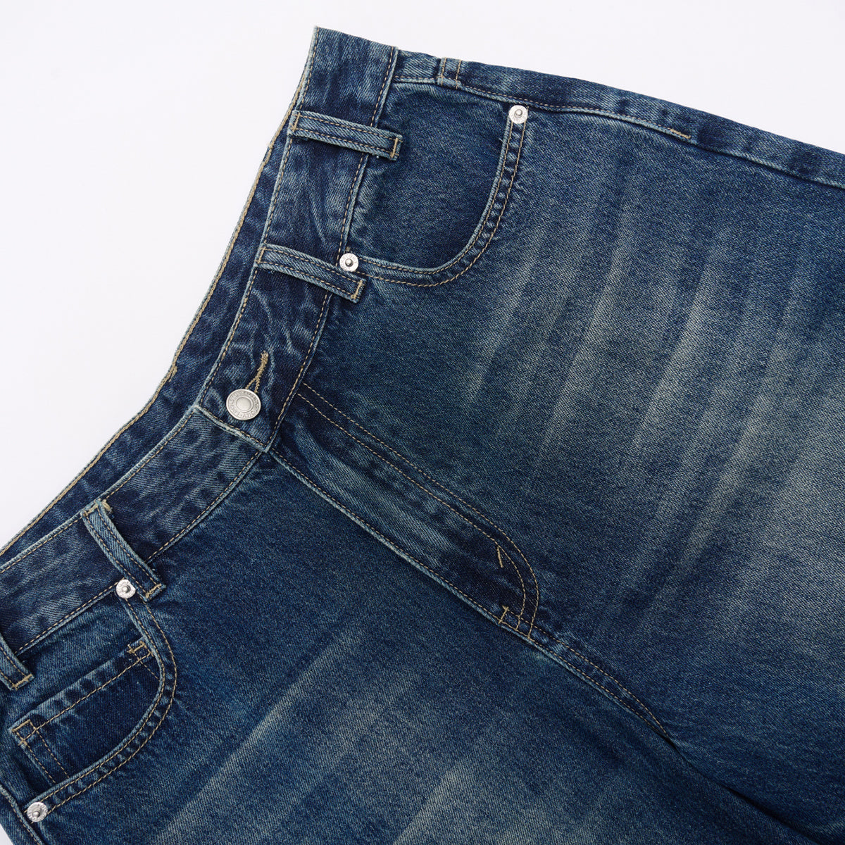 Bermudas holgadas de mezclilla lavada