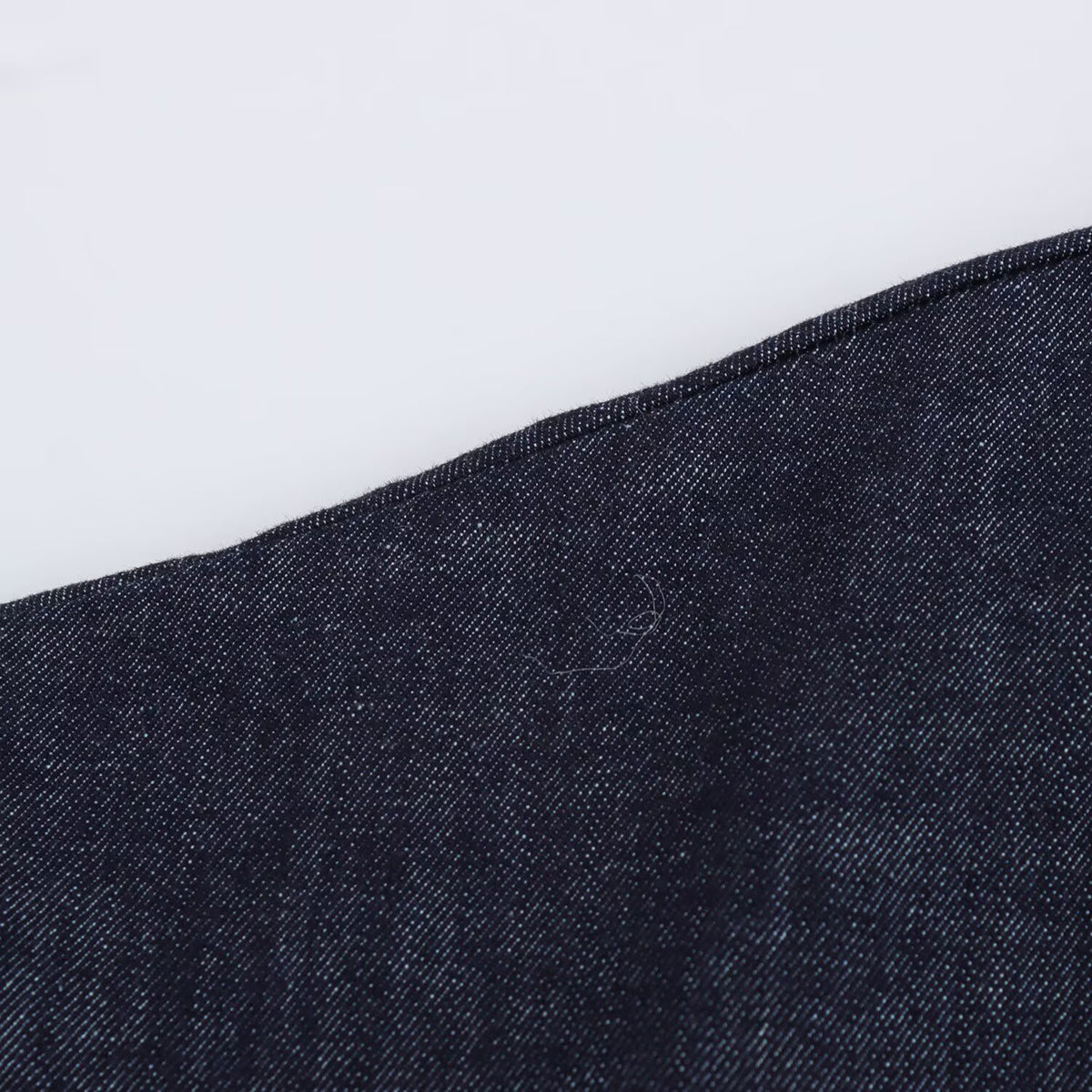 Vestido midi de mezclilla con botones delanteros y manga corta