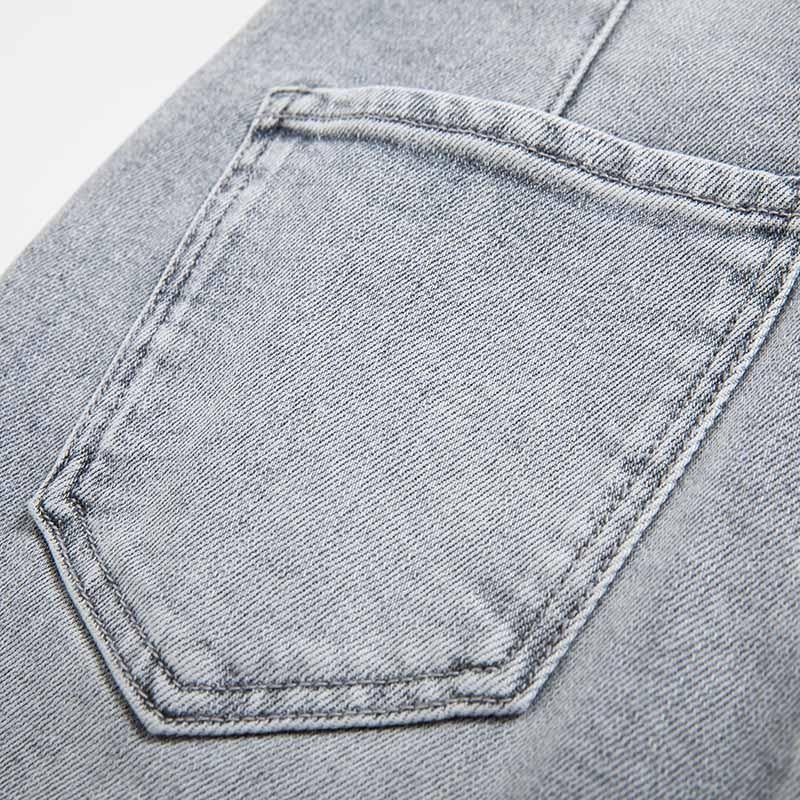 Risen Jeans Patchwork Pearl-Frog Closure Embroidered Jeans