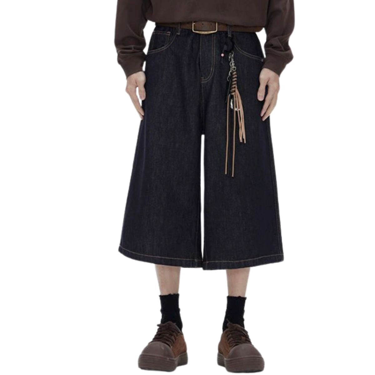 Pantalones vaqueros cortos con orillo y pierna ancha