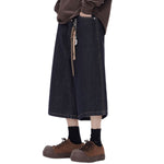 Pantalones vaqueros cortos con orillo y pierna ancha