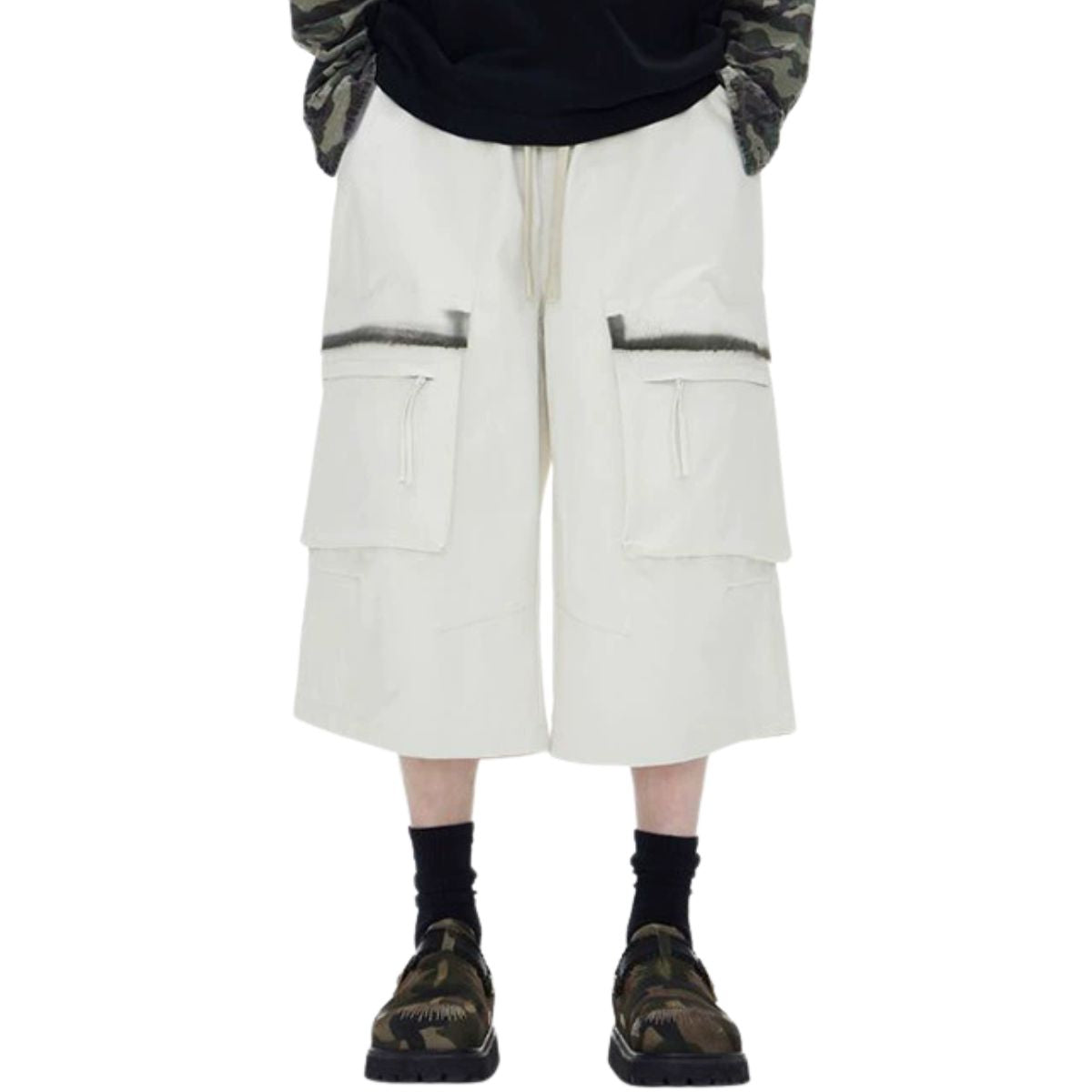 Pantalones cargo de pierna ancha y corte tobillero