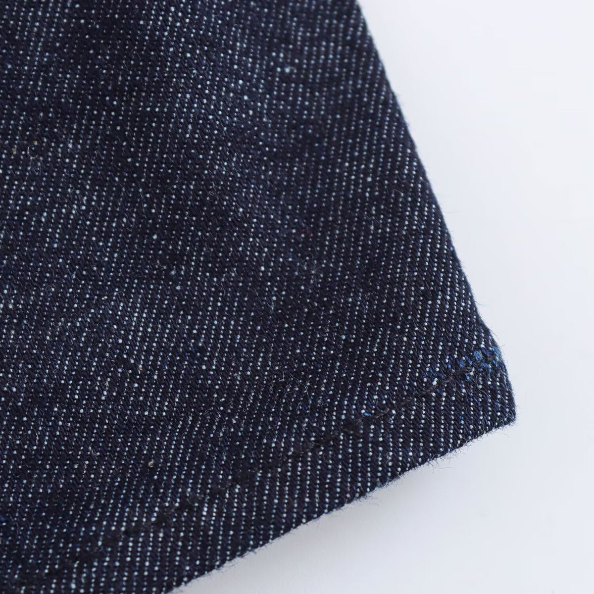 Vestido midi de mezclilla con botones delanteros y manga corta