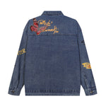 Shorts vaqueros con mariposas bordadas y adornados con perlas