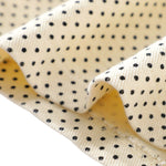 Falda vaquera con bordado de perlas y lavado vintage