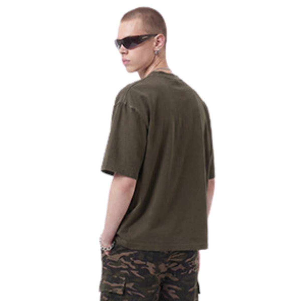 Camiseta desteñida con lavado a la piedra de 7.5 oz