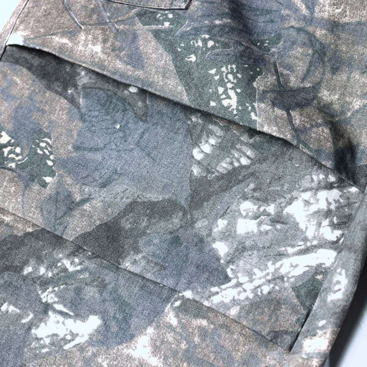 Camo Print Multi Pocket Cargo Drawstring Waist Pants