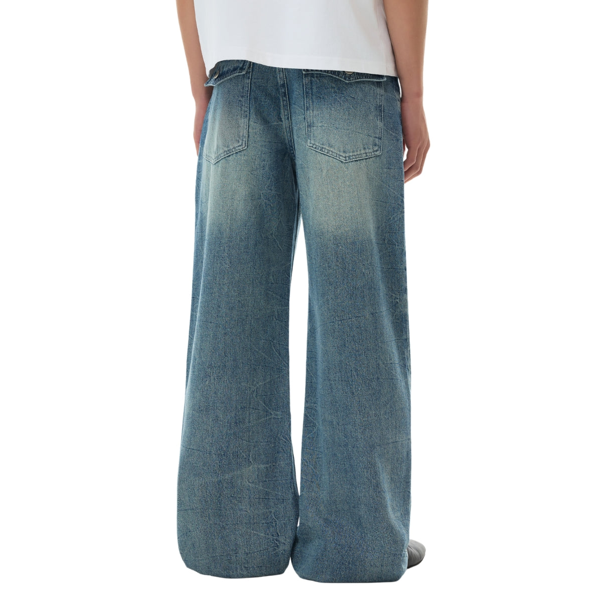 Medium Blue 3D-Whisker Baggy Jeans