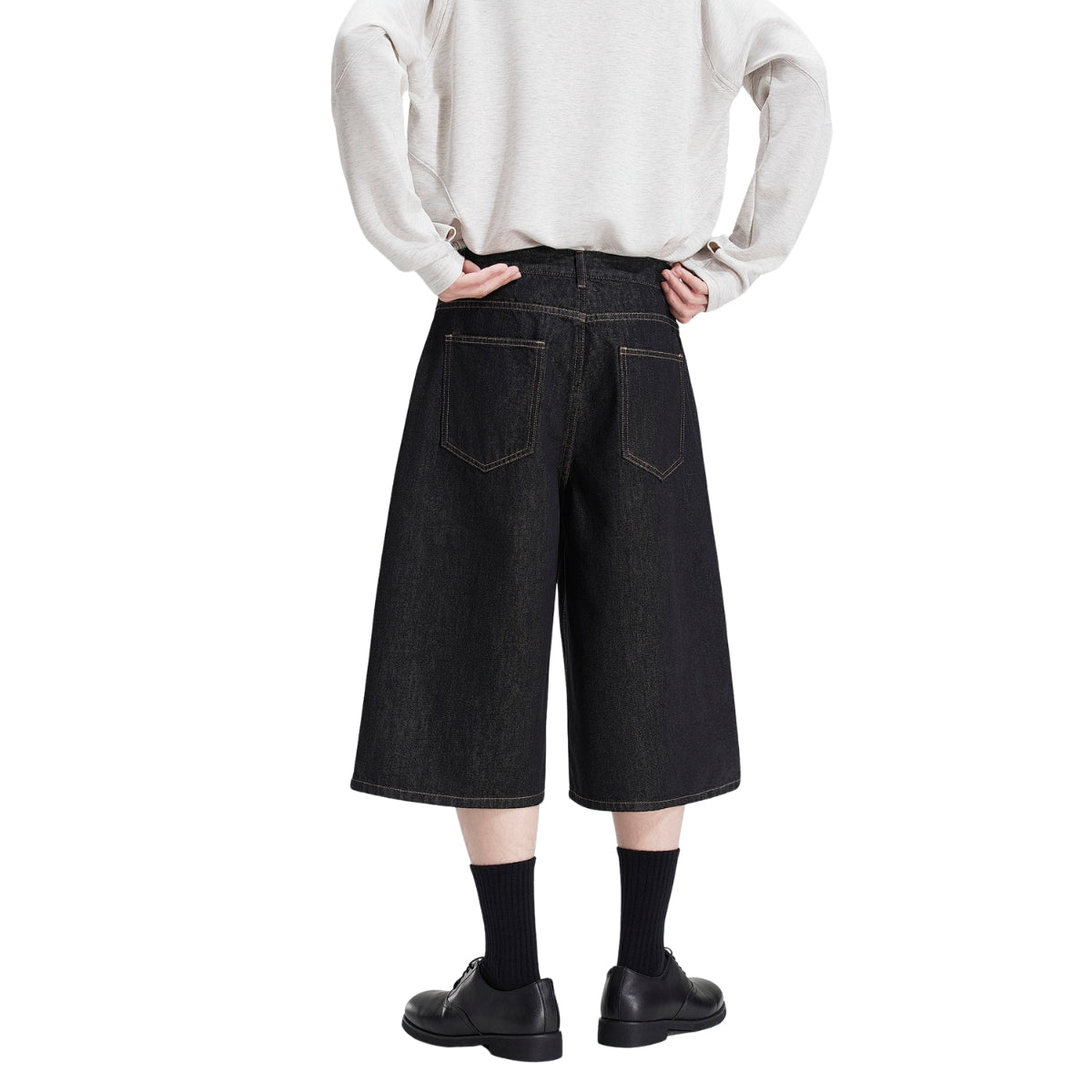 Bermudas con lavado vintage y salpicaduras de tinta