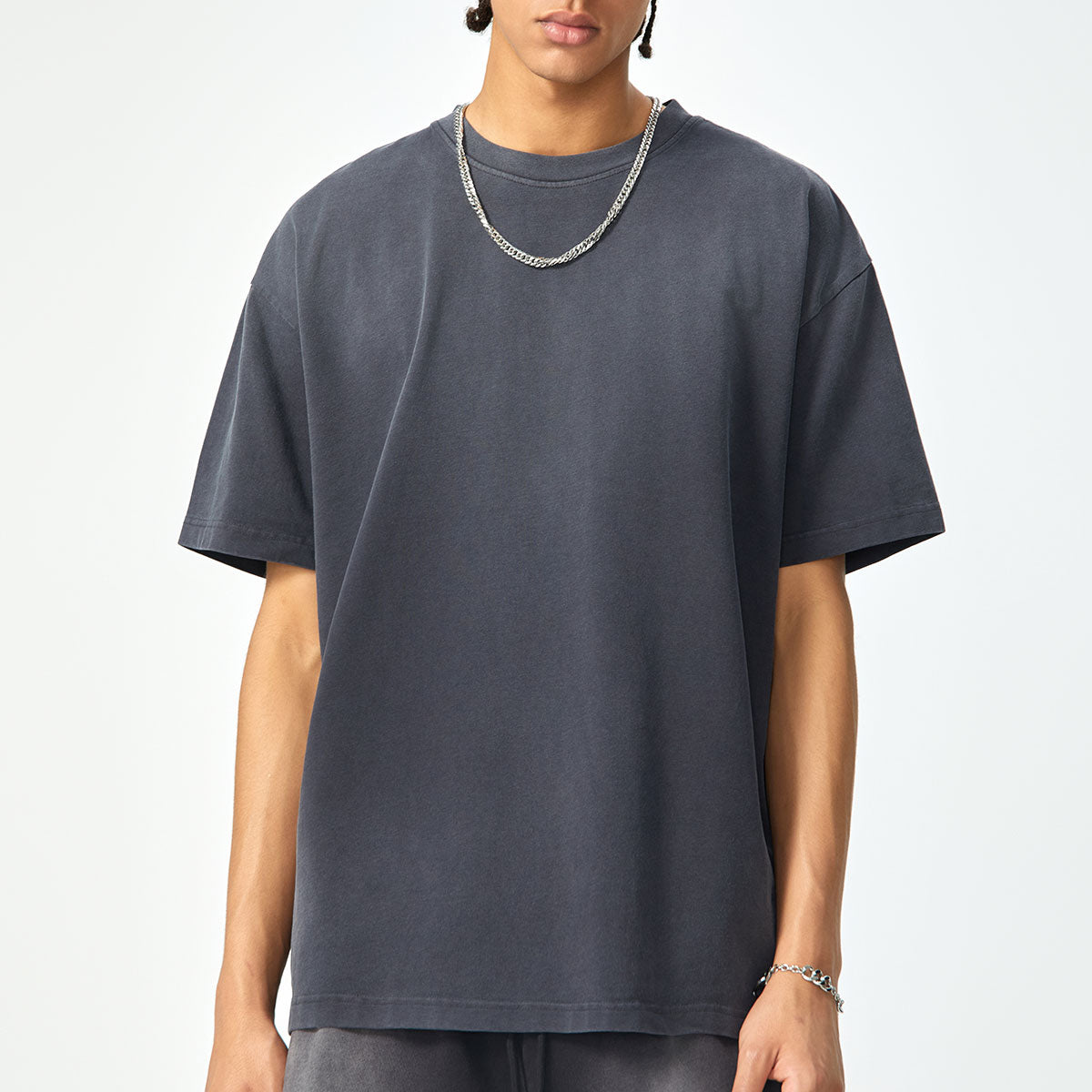 Camiseta holgada lavada y descolorida de peso pesado de 9 oz