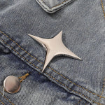 Shorts vaqueros con mariposas bordadas y adornados con perlas