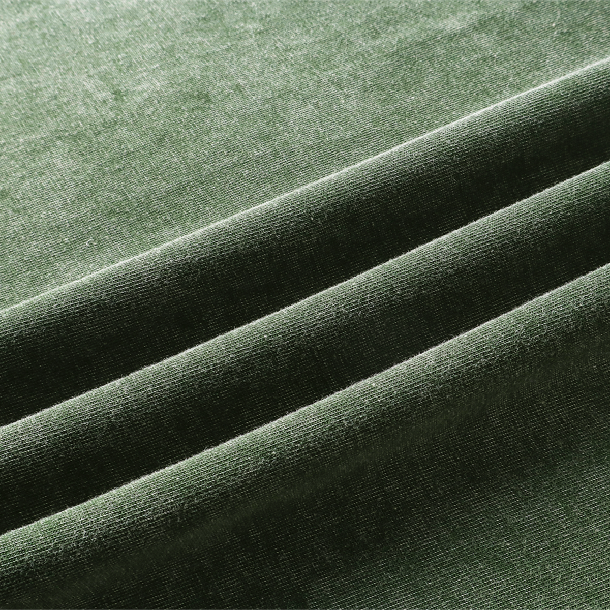 Camiseta lavada de corte holgado y peso pesado de 8.25 oz