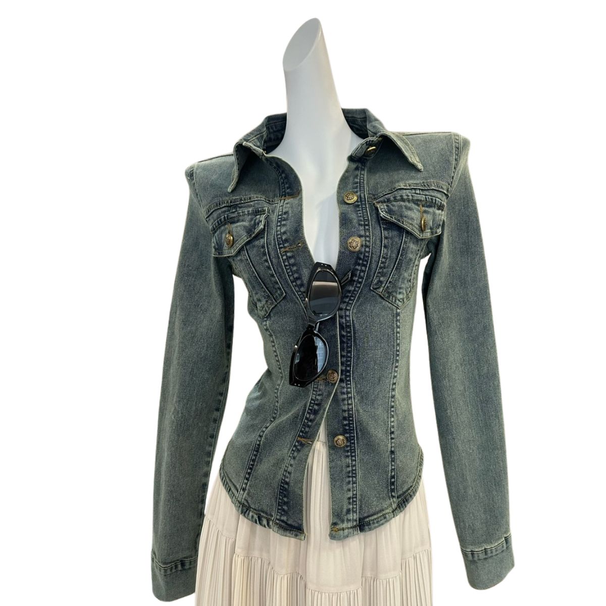 Long-Sleeve Fitted Denim Button-Front Jacket