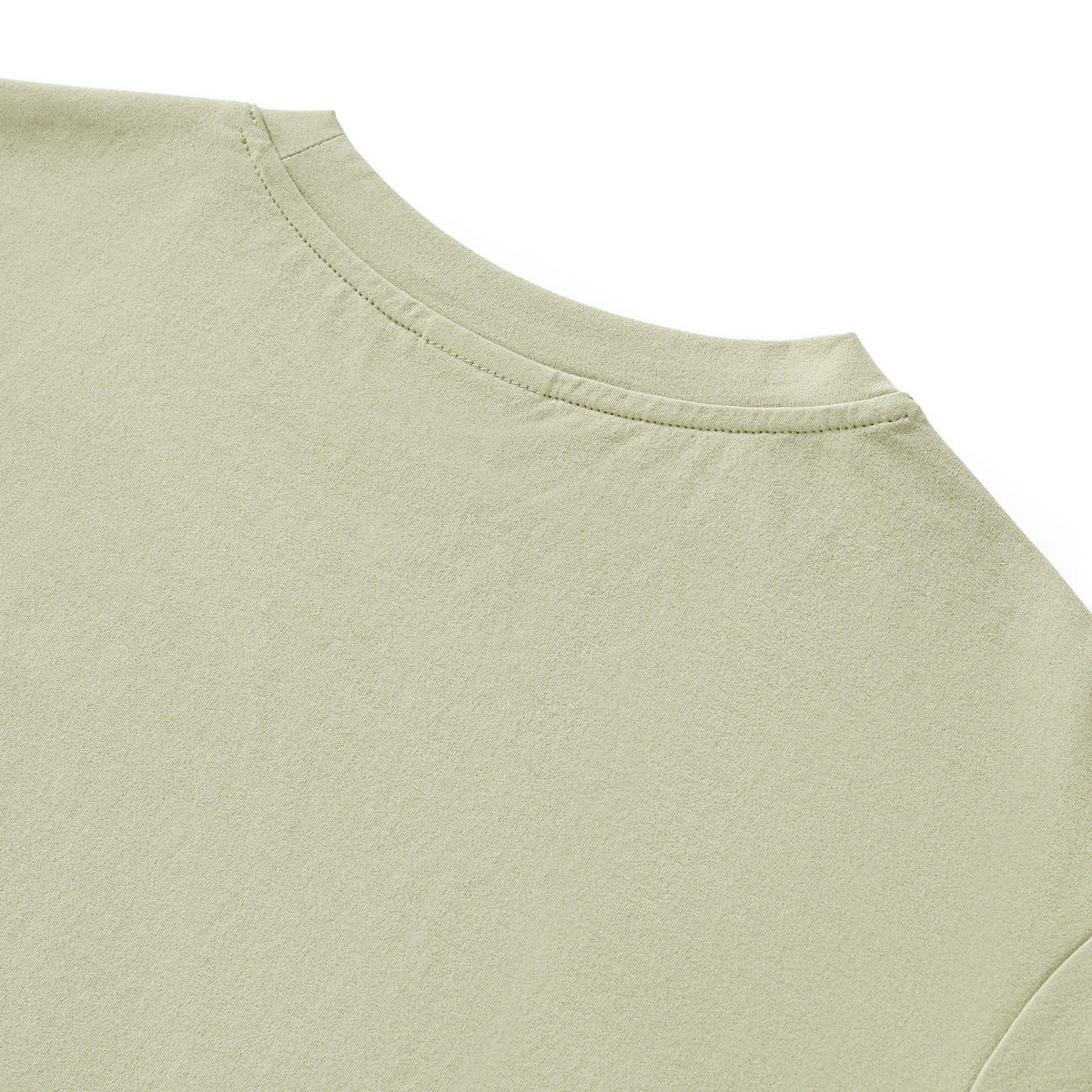 Camiseta ligera, relajada y de secado rápido de 4.8 oz