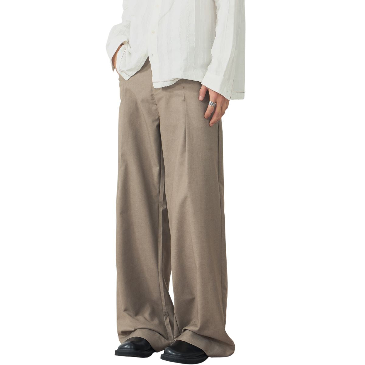 Wide Leg Single Pleat Trousers