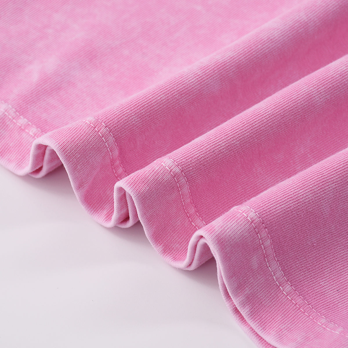 Camiseta holgada con lavado a la piedra para mujer de 7.5 oz