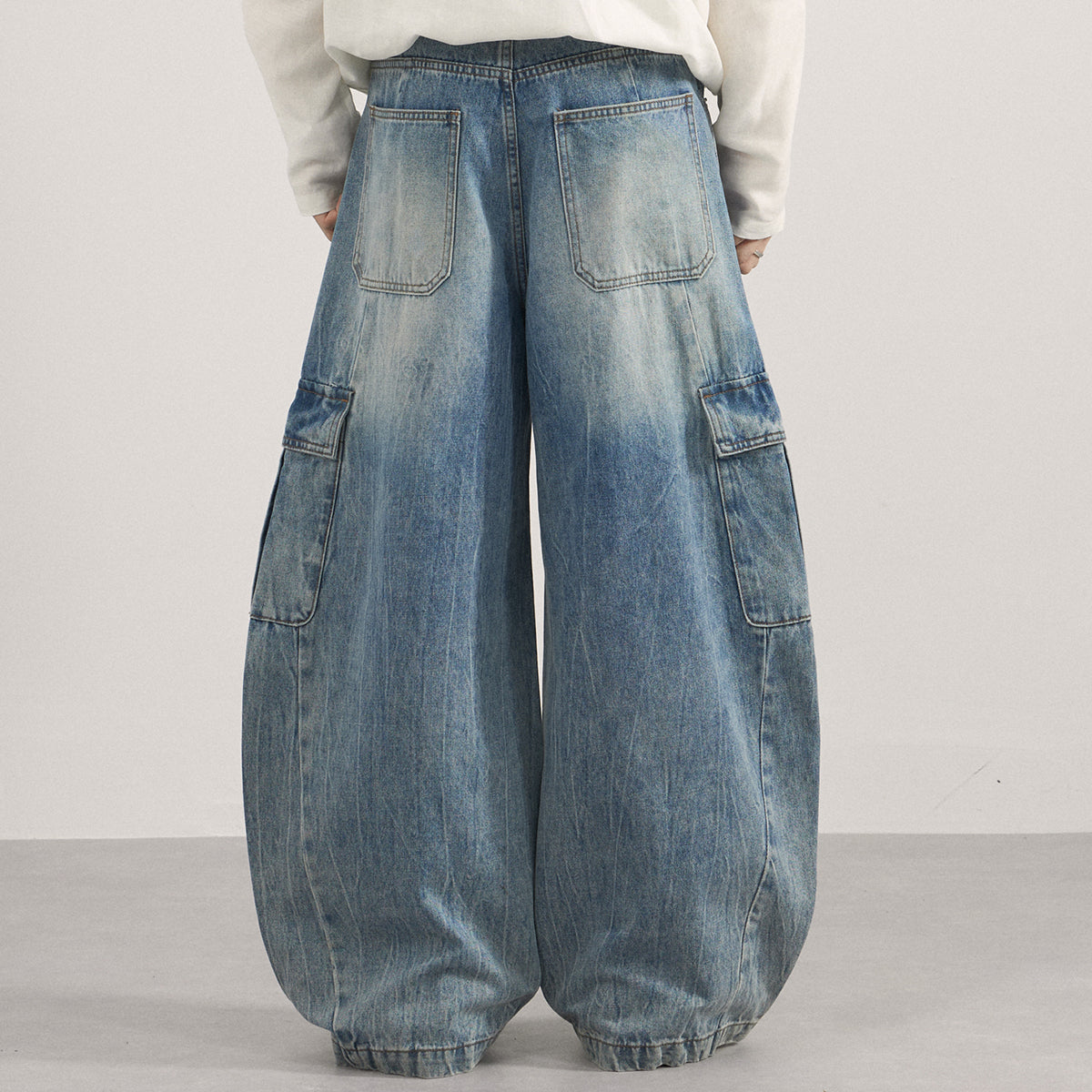 Distressed Cargo Style Wide Leg Denim Jeans