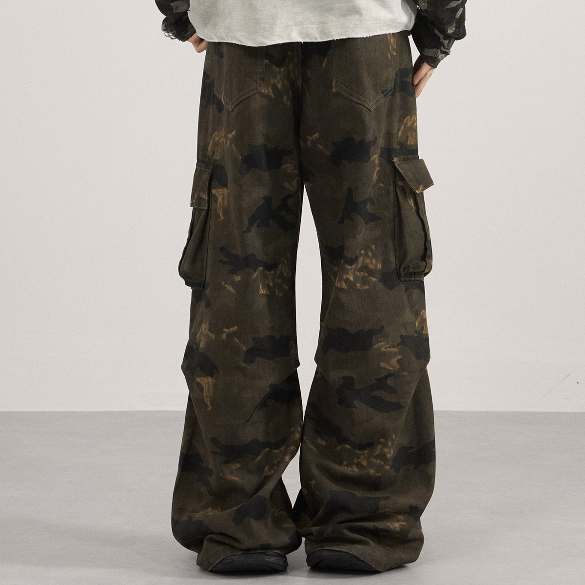 Multi Pocket Cargo Pants