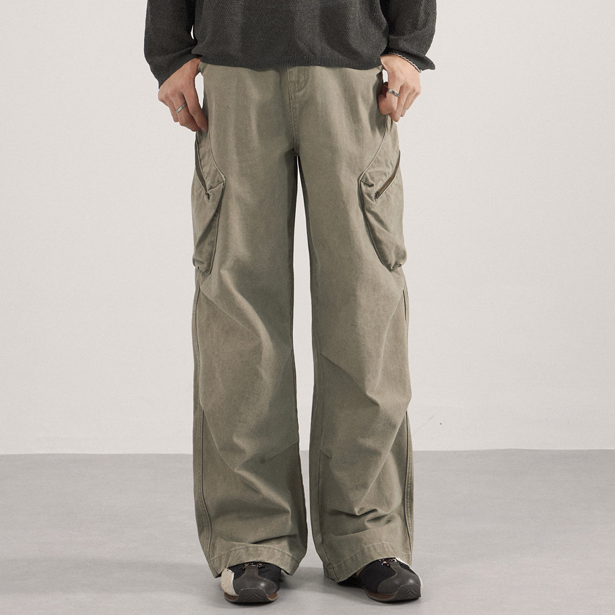 Relaxed Fit Tactical Cargo Zipper Pants