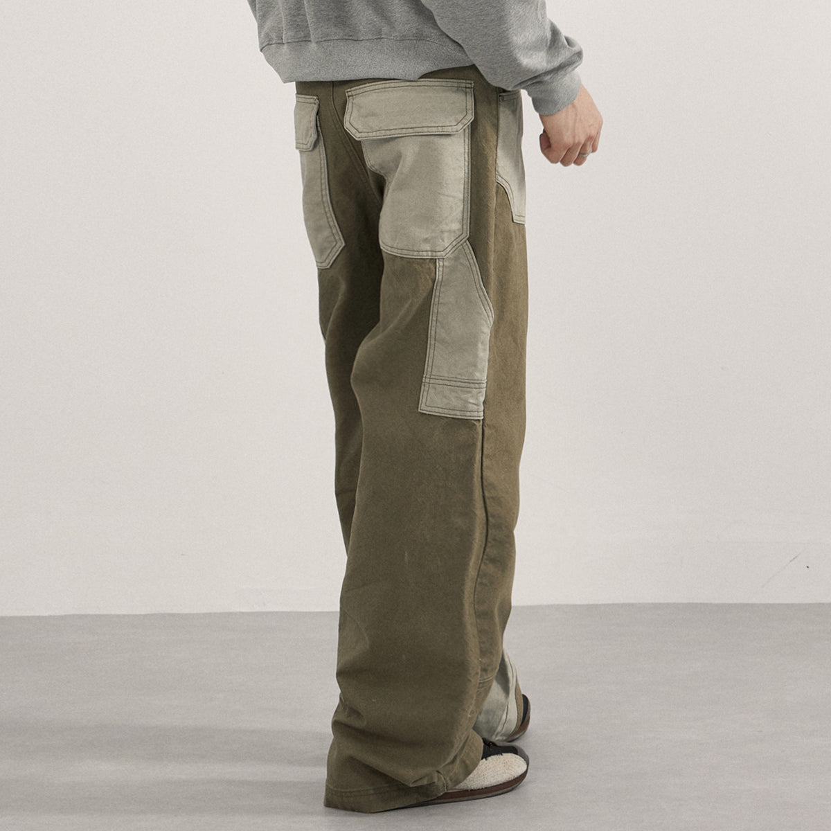 Cargo Contrast Pocket Loose Fit Pants