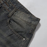 Bermudas vaqueras rasgadas con parches de camuflaje