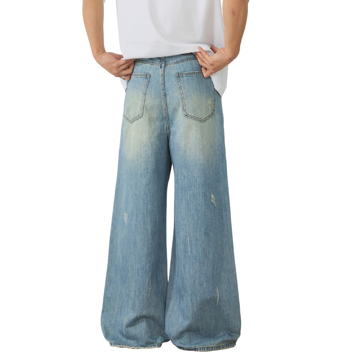 Mud WashedOversized Faded Ripped Jeans