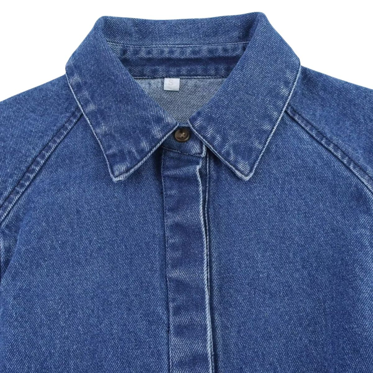 Vestido midi vaquero sin mangas con botones y aberturas en la parte delantera