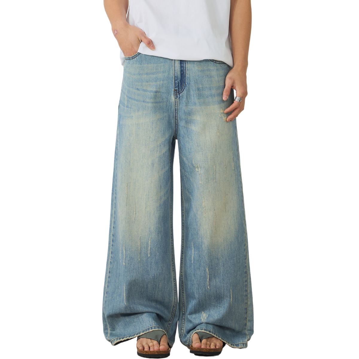 Mud WashedOversized Faded Ripped Jeans