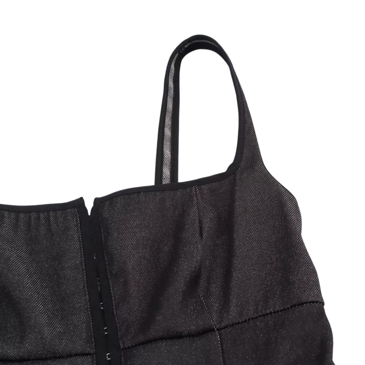 Falda vaquera con bordado de perlas y lavado vintage