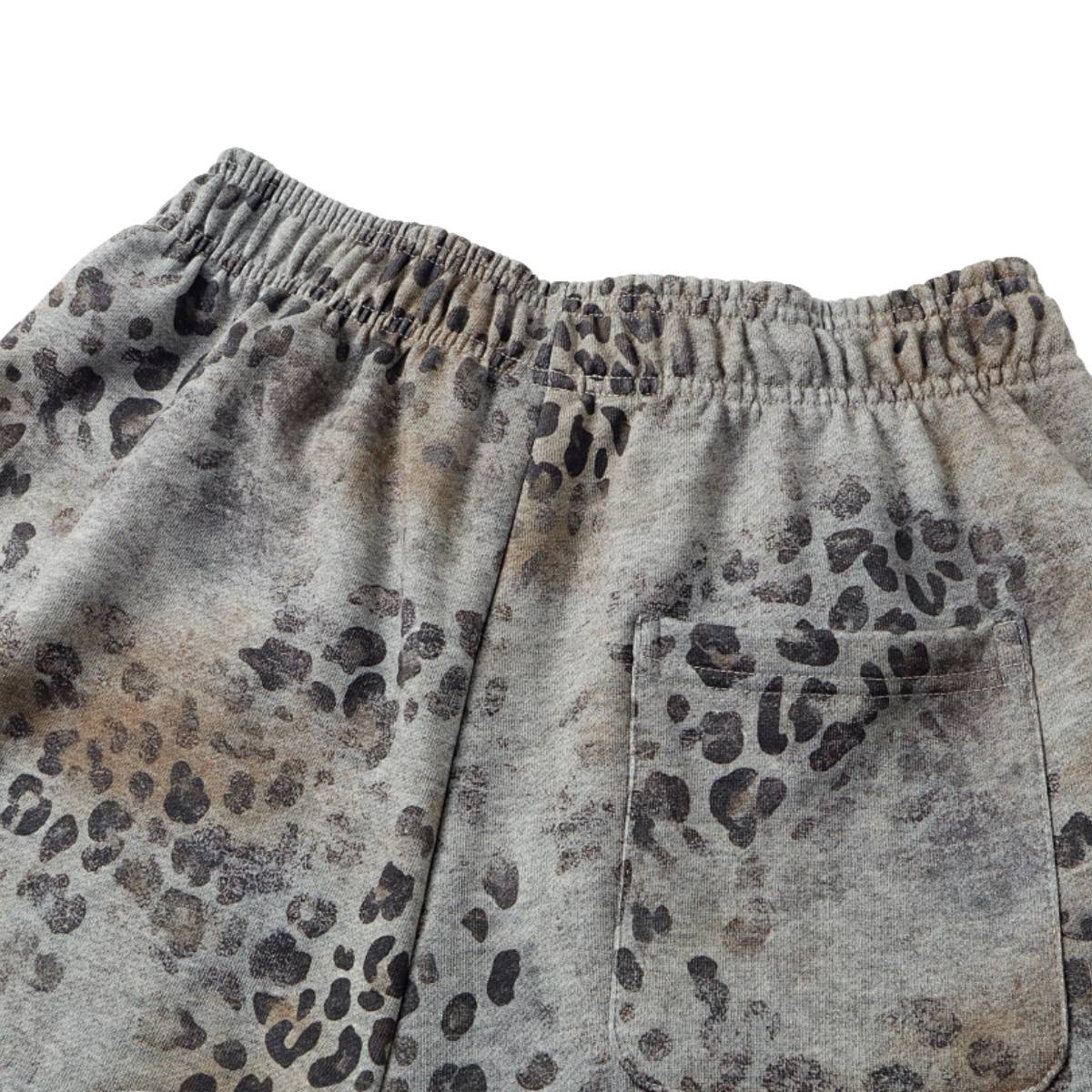 Jogger holgado descolorido y lavado