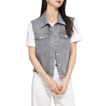 Shorts vaqueros con mariposas bordadas y adornados con perlas