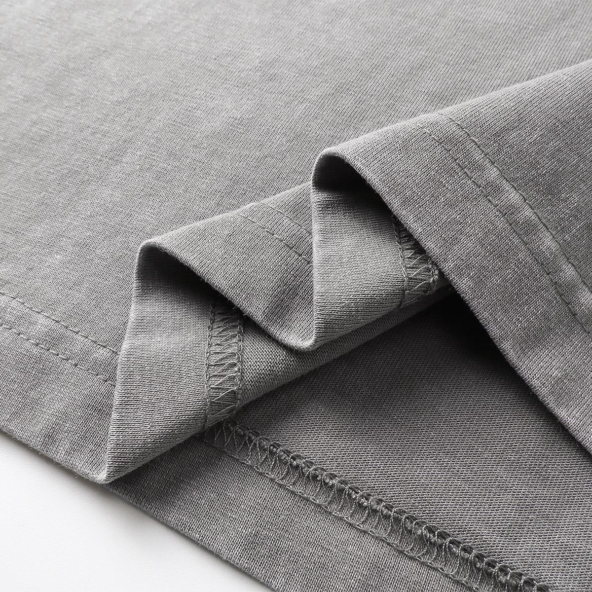 Camiseta Batik Vintage Lavada con Cuello en V de 7.5 oz