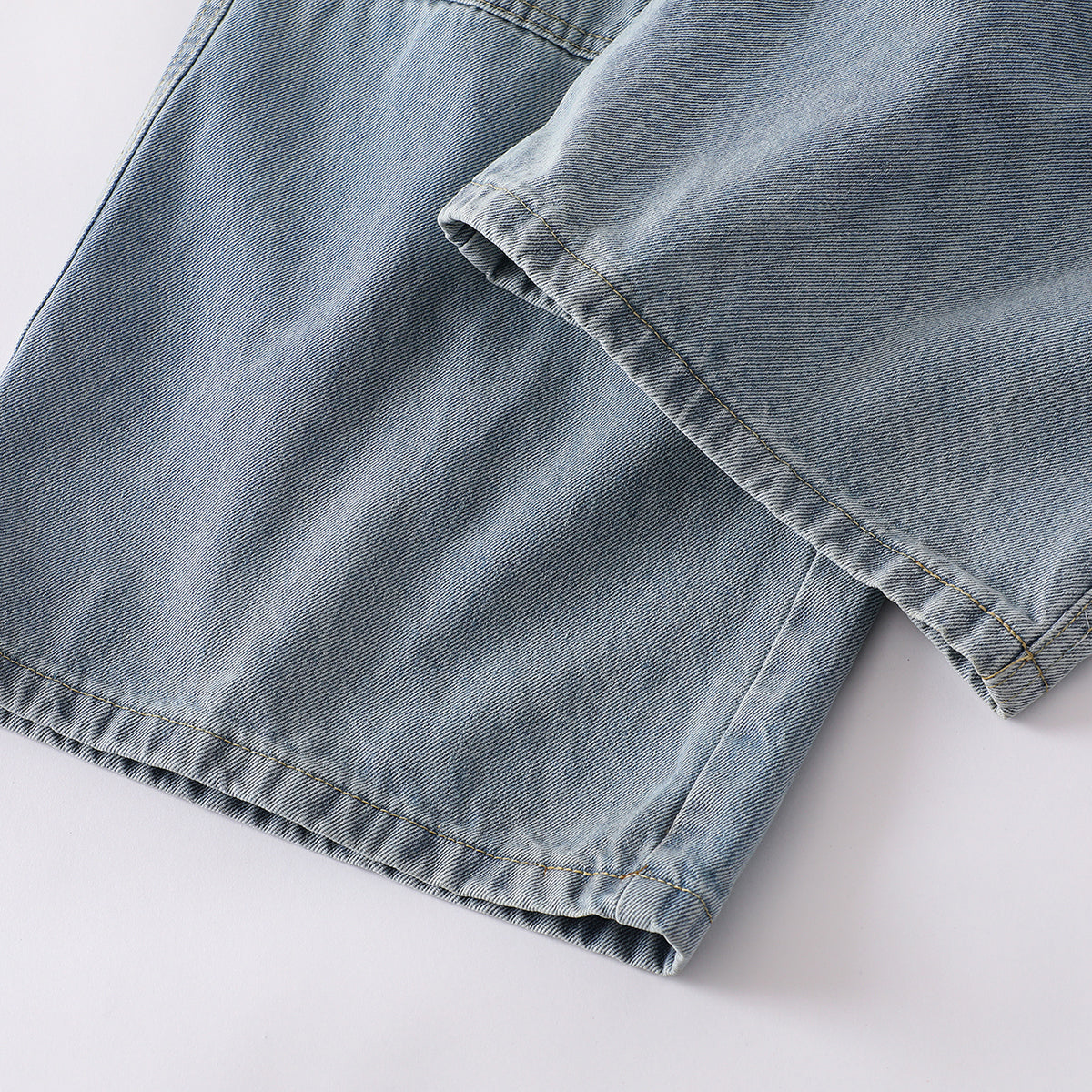 Vintage Washed Utility Cargo Wide-Leg Jeans