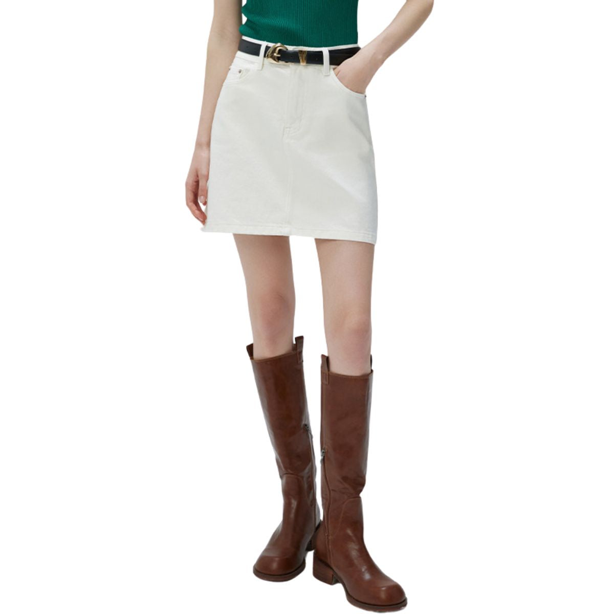 Falda vaquera con bordado de perlas y lavado vintage