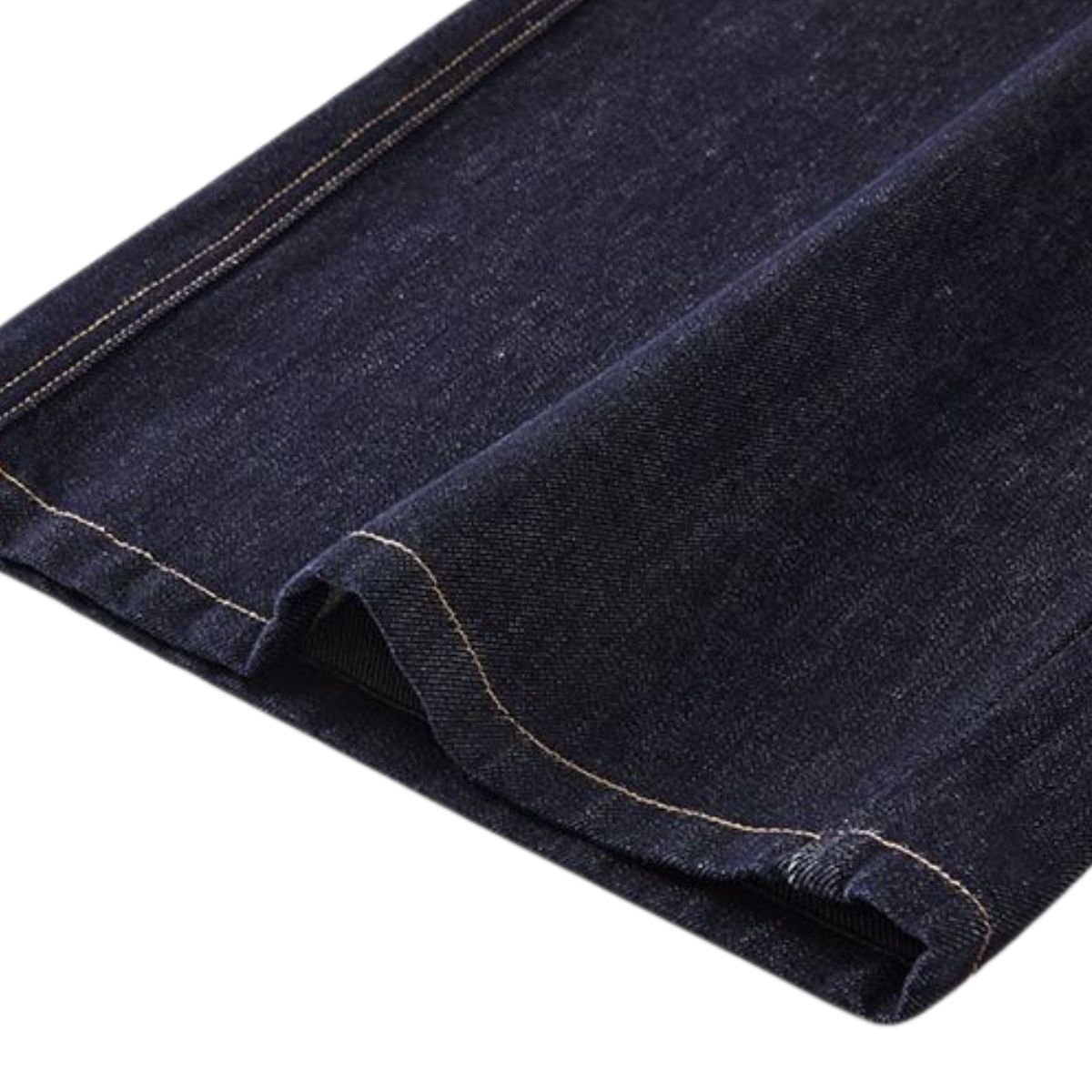 Pantalones vaqueros cortos con orillo y pierna ancha