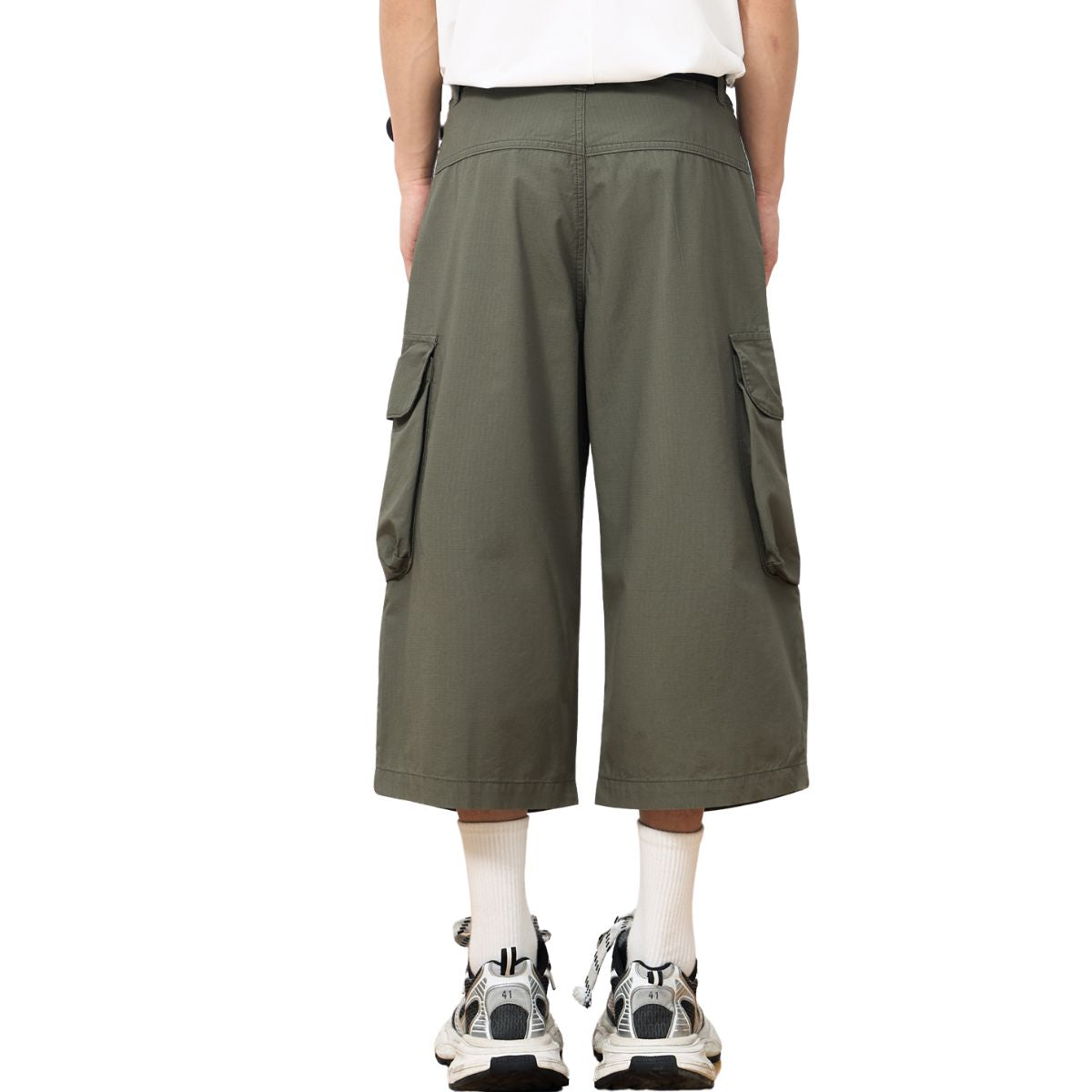 Straight Leg Cargo Cropped Pants