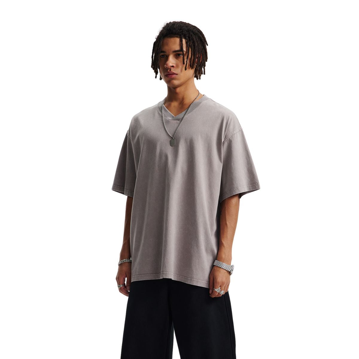 Camiseta Batik Vintage Lavada con Cuello en V de 7.5 oz