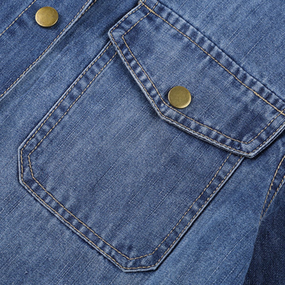 Vestido midi vaquero sin mangas con botones y aberturas en la parte delantera