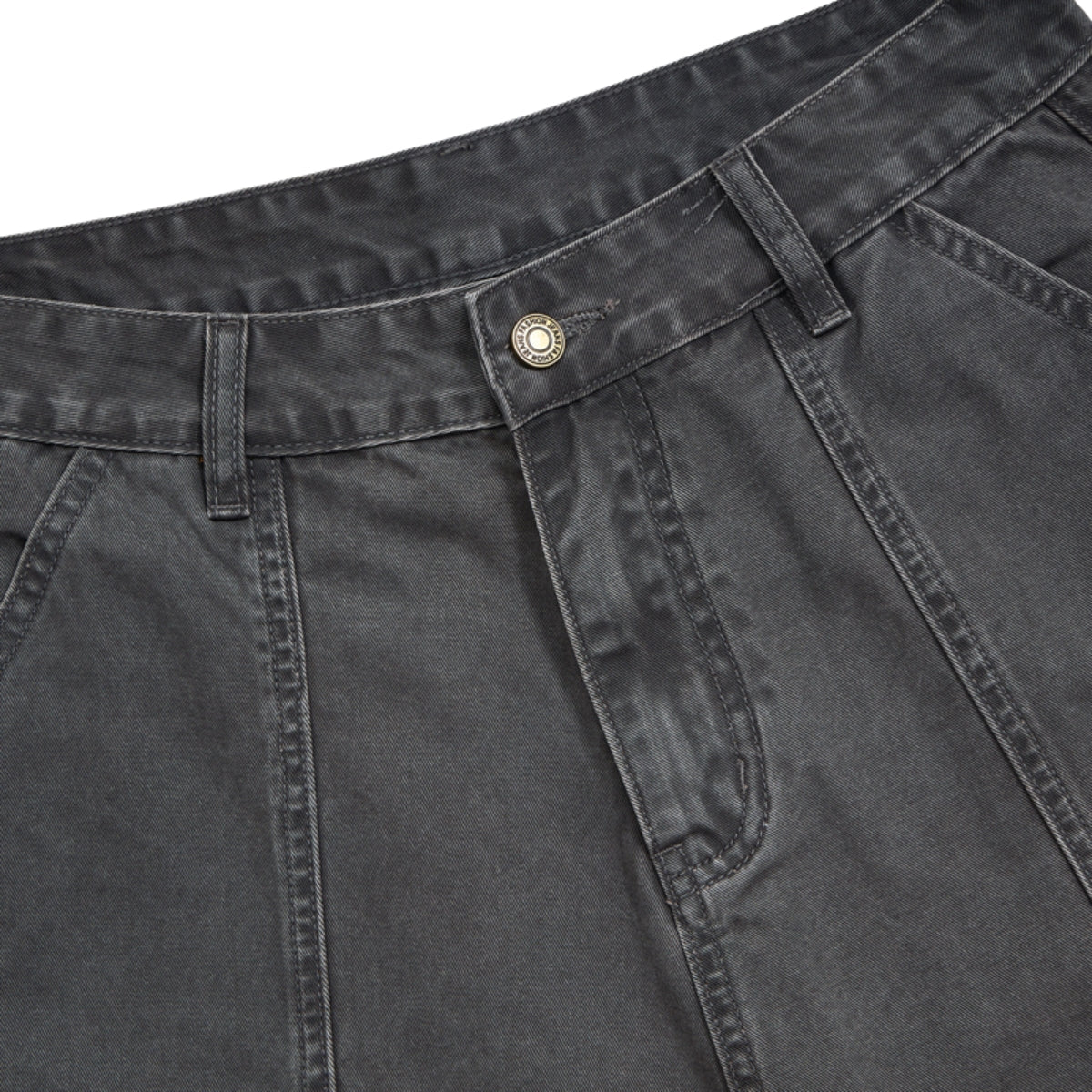 Bermudas con lavado vintage y salpicaduras de tinta