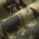 Pantalones vaqueros holgados con estampado de serpiente