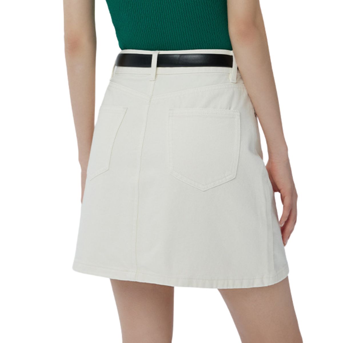 Falda vaquera con bordado de perlas y lavado vintage