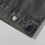 Shorts vaqueros con mariposas bordadas y adornados con perlas