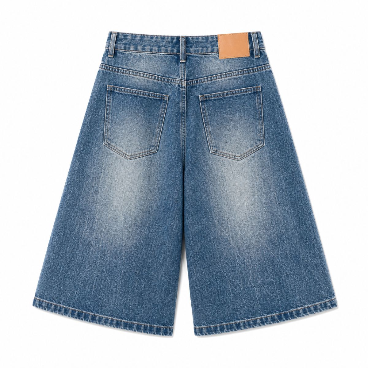 Bermudas con lavado vintage y salpicaduras de tinta