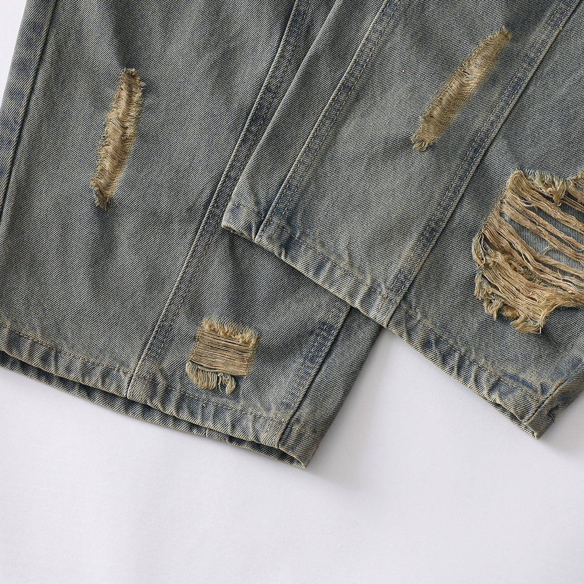 Panel Stitching Barrel-Leg Ripped Jeans