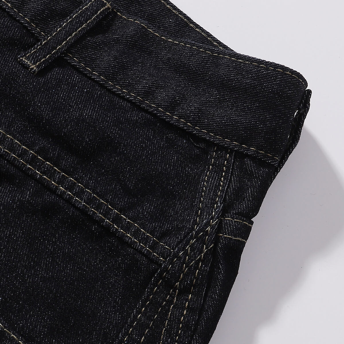 Curved Button Fly Wide-Leg Jeans