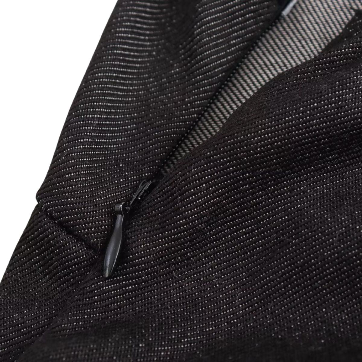 Falda vaquera con bordado de perlas y lavado vintage