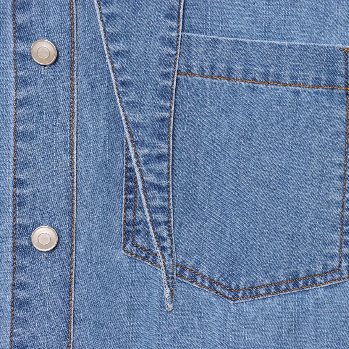 Vestido midi vaquero sin mangas con botones y aberturas en la parte delantera